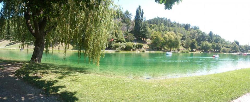 Tres Bel Appartement Avec Piscine Digne-les-Bains Luaran gambar
